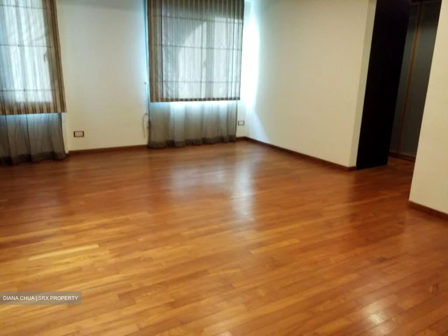 RIFLE RANGE ROAD (D21), Terrace #575625371